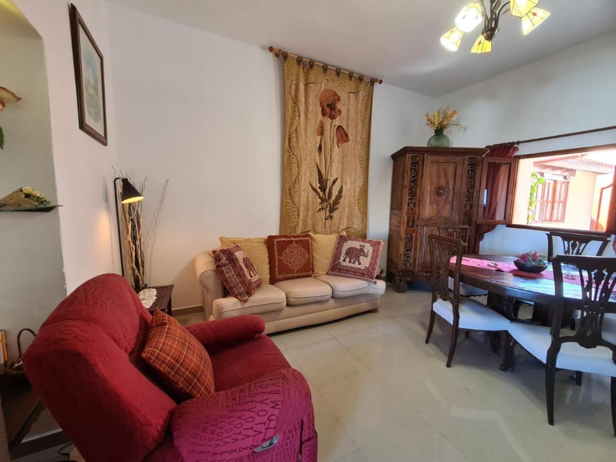 Almendro Villa Arico Viejo Exterior photo
